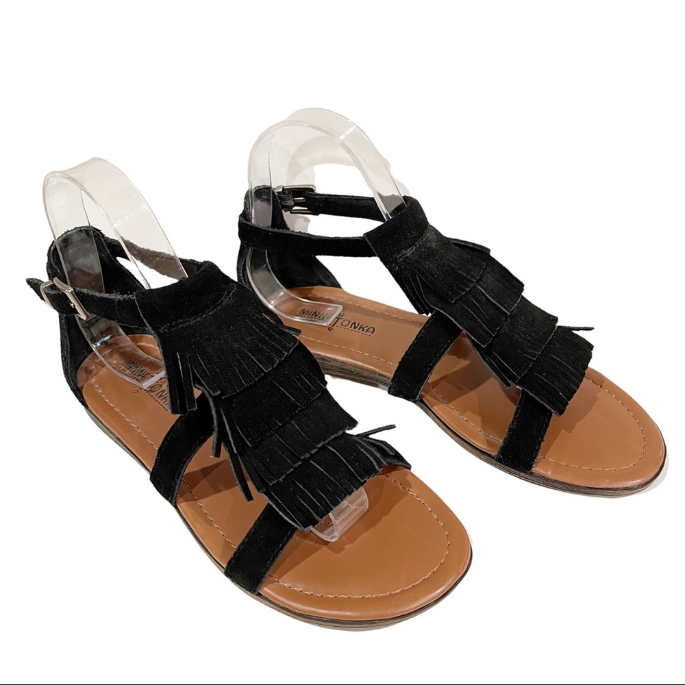 Minnetonka Sandals Womens Black Leather Suede Boho Fringe Gladiator sz 7 Shoes